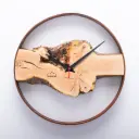 Wuhrzel Nr. 201 - Geräuschlose Wanduhr, Apfelholz massiv, rund, ø 30 cm, mit Stahlring