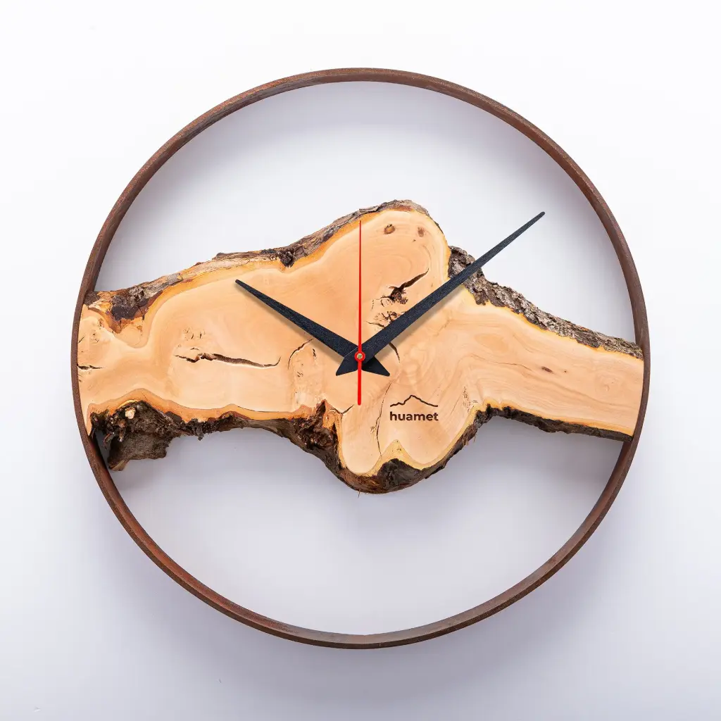 Wuhrzel Nr. 205 - Geräuschlose Wanduhr, Apfelholz massiv, rund, ø 30 cm, mit Stahlring