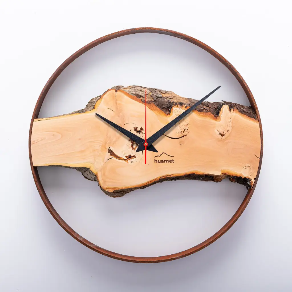 Wuhrzel Nr. 206 - Geräuschlose Wanduhr, Apfelholz massiv, rund, ø 30 cm, mit Stahlring